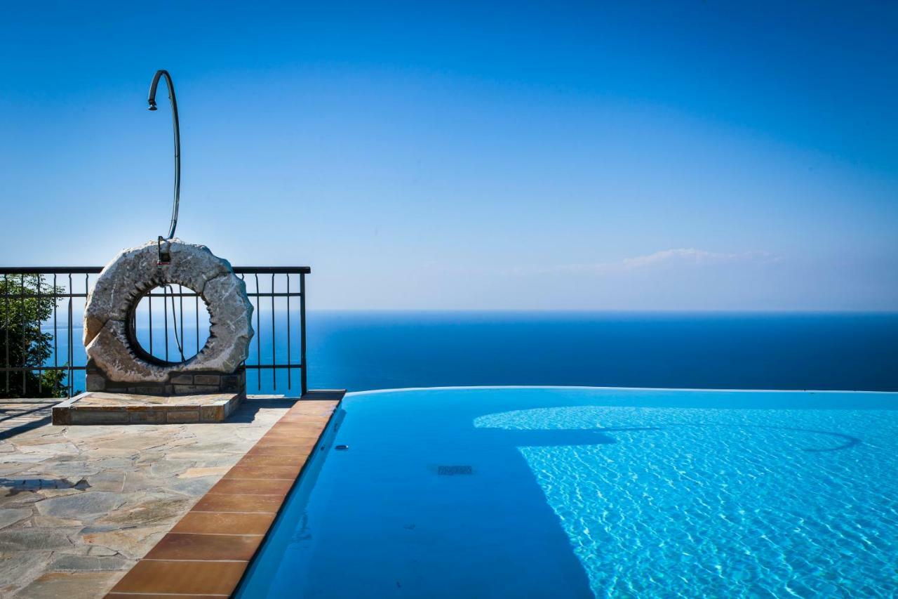 Dohos Boutique Hotel Larissa Ngoại thất bức ảnh